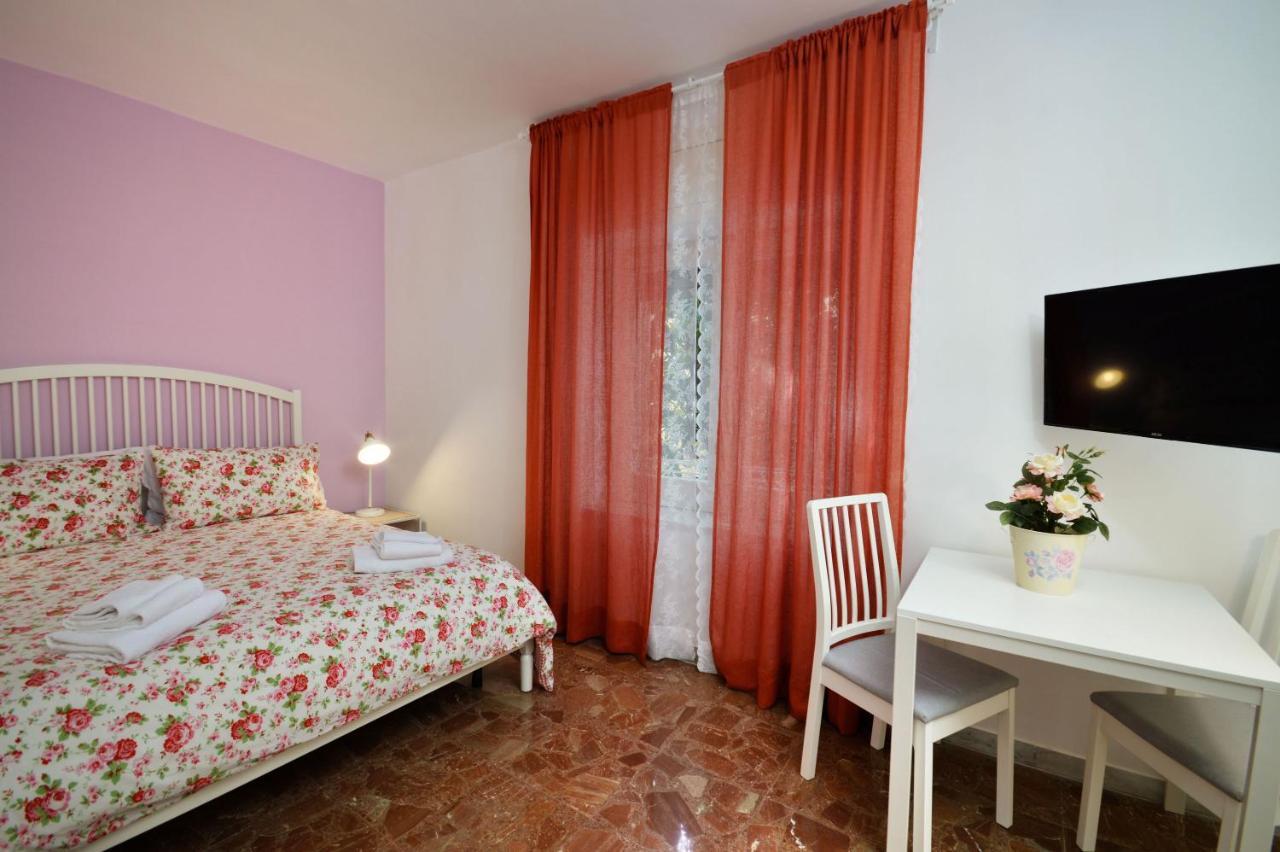 La Locanda Dell'Arte-Museo Napels Buitenkant foto